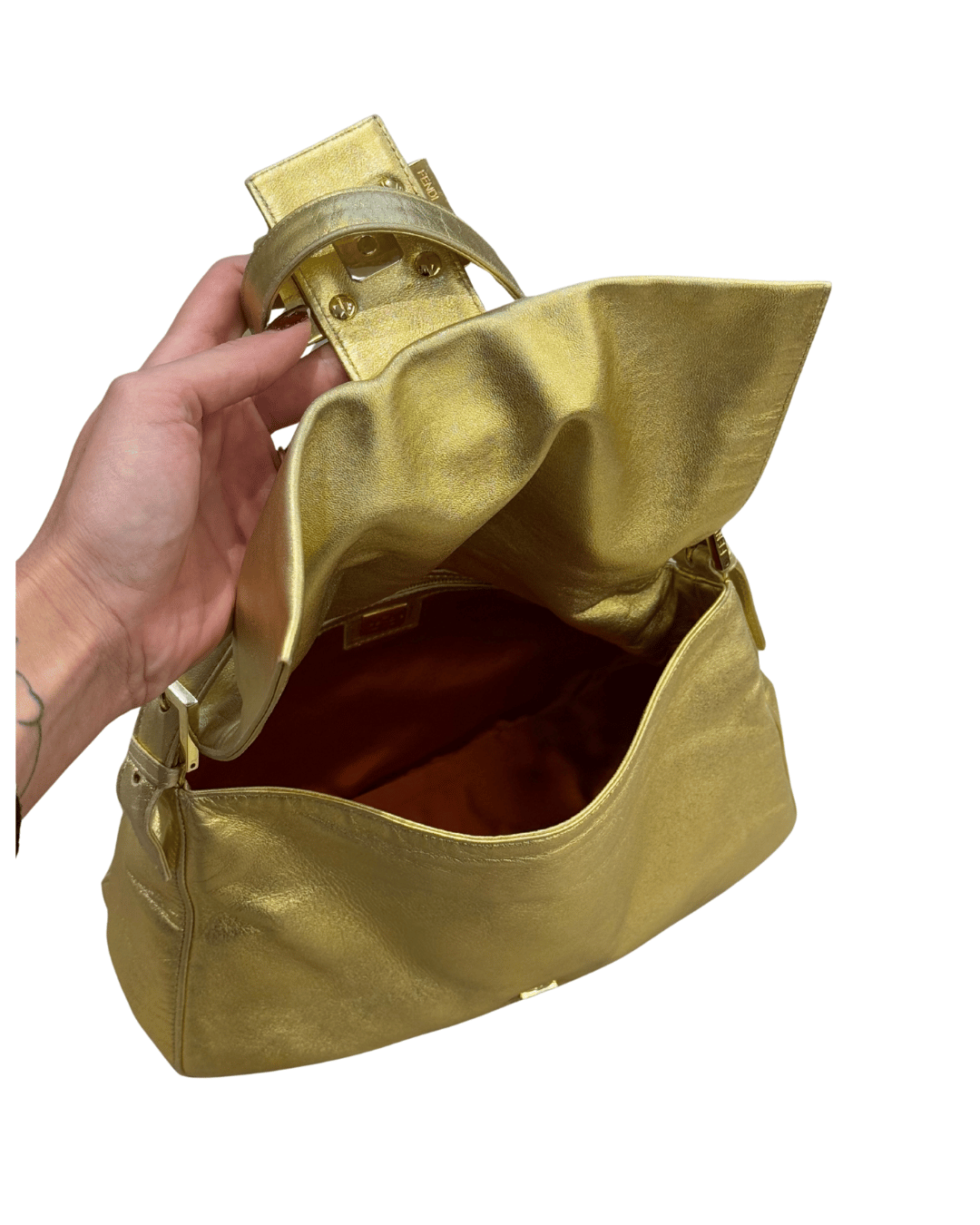 BORSA FENDI A SPALLA PELLE LAMINATA ORO