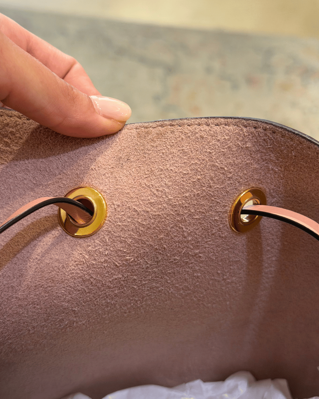 NEONOE LOUIS VUITTON RIFINITURE ROSA