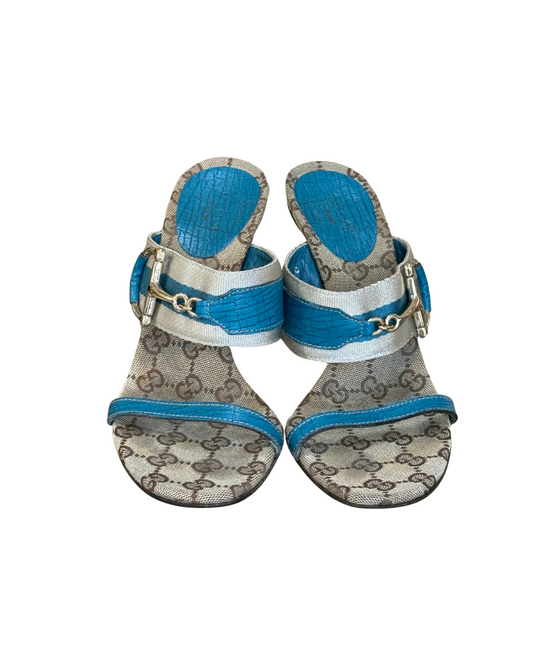 SANDALI GUCCI CON RIFINITURE TURCHESI