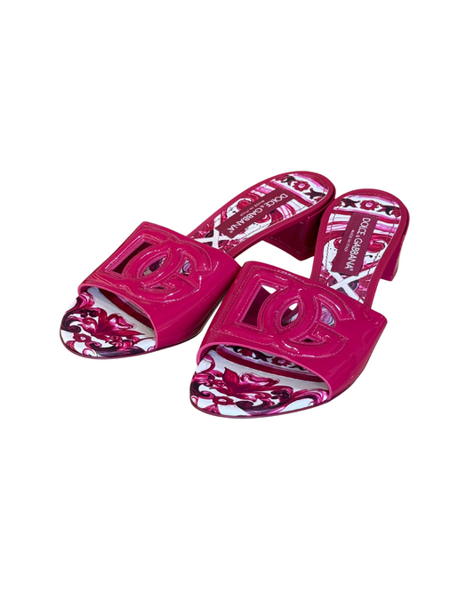 SANDALI DOLCE&GABBANA IN VERNICE FUCSIA nr41