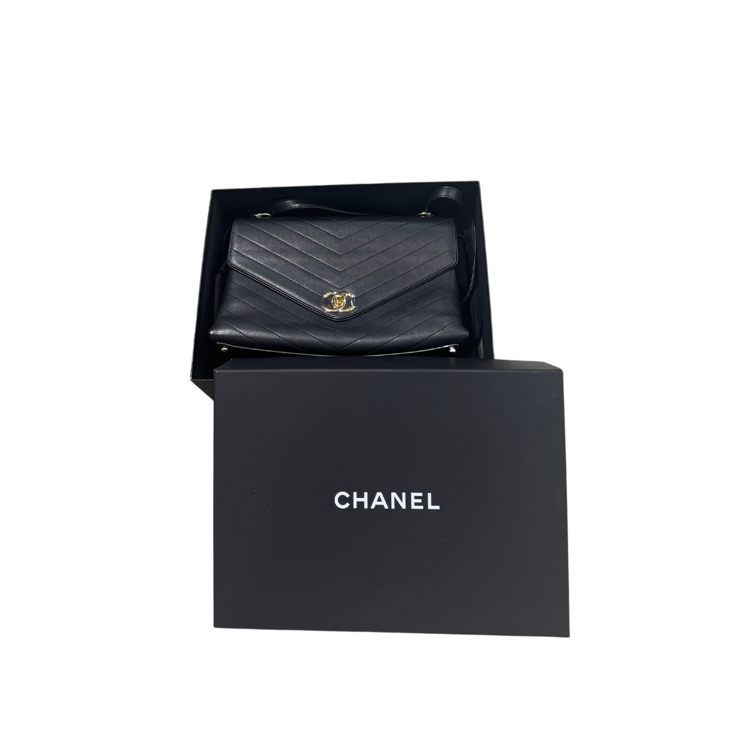 CHANEL V NERA