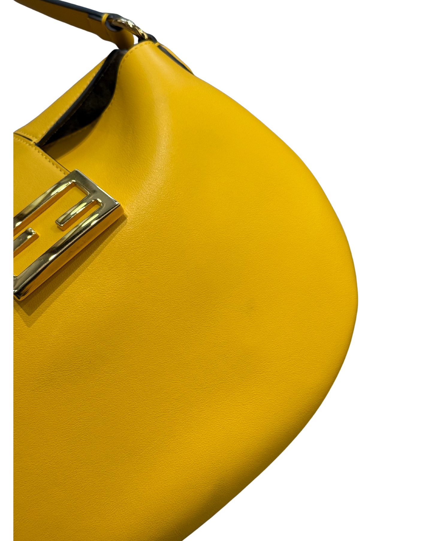 MEZZALUNA FENDI COLOR OCRA