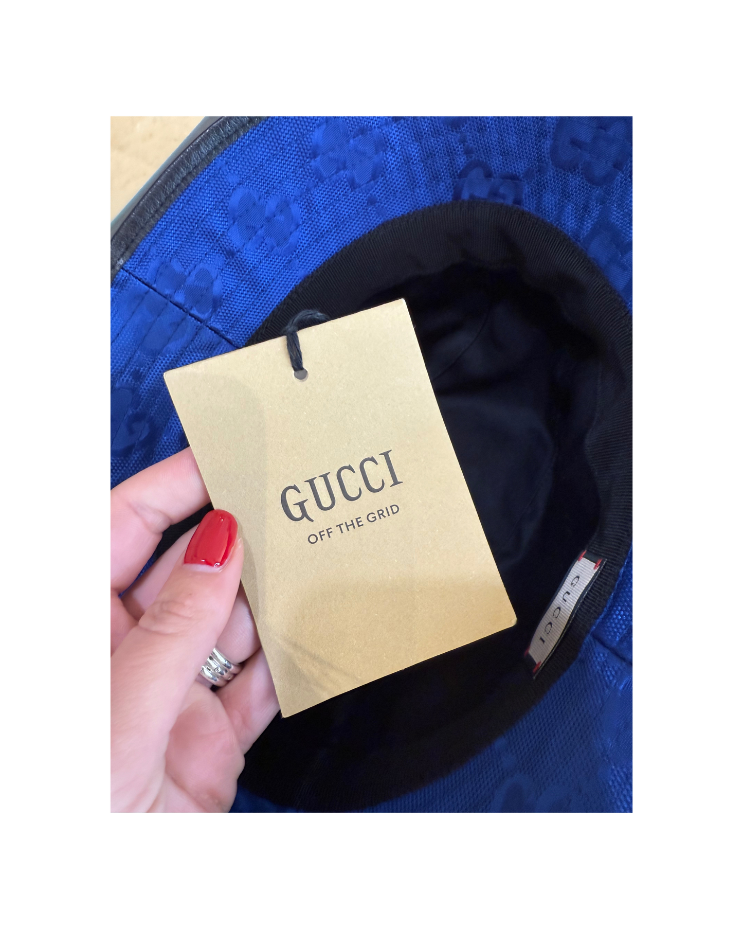 CAPPELLO PESCATORA GUCCI BLU ELETTRICO