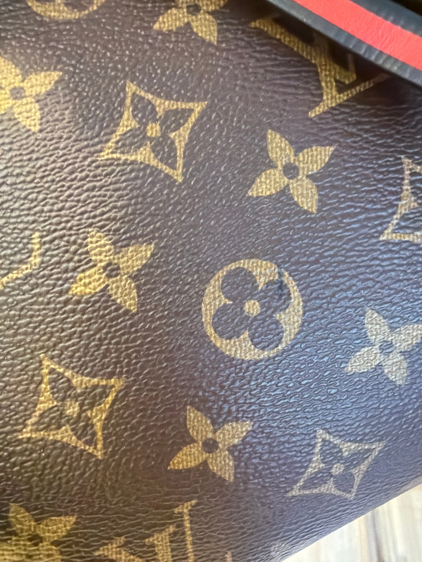 TUILIERES MONOGRAM RIFINITURE CUOIO E CORALLO