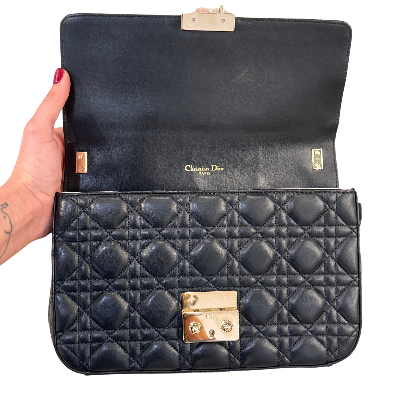 MISS DIOR PROMENADE NERA