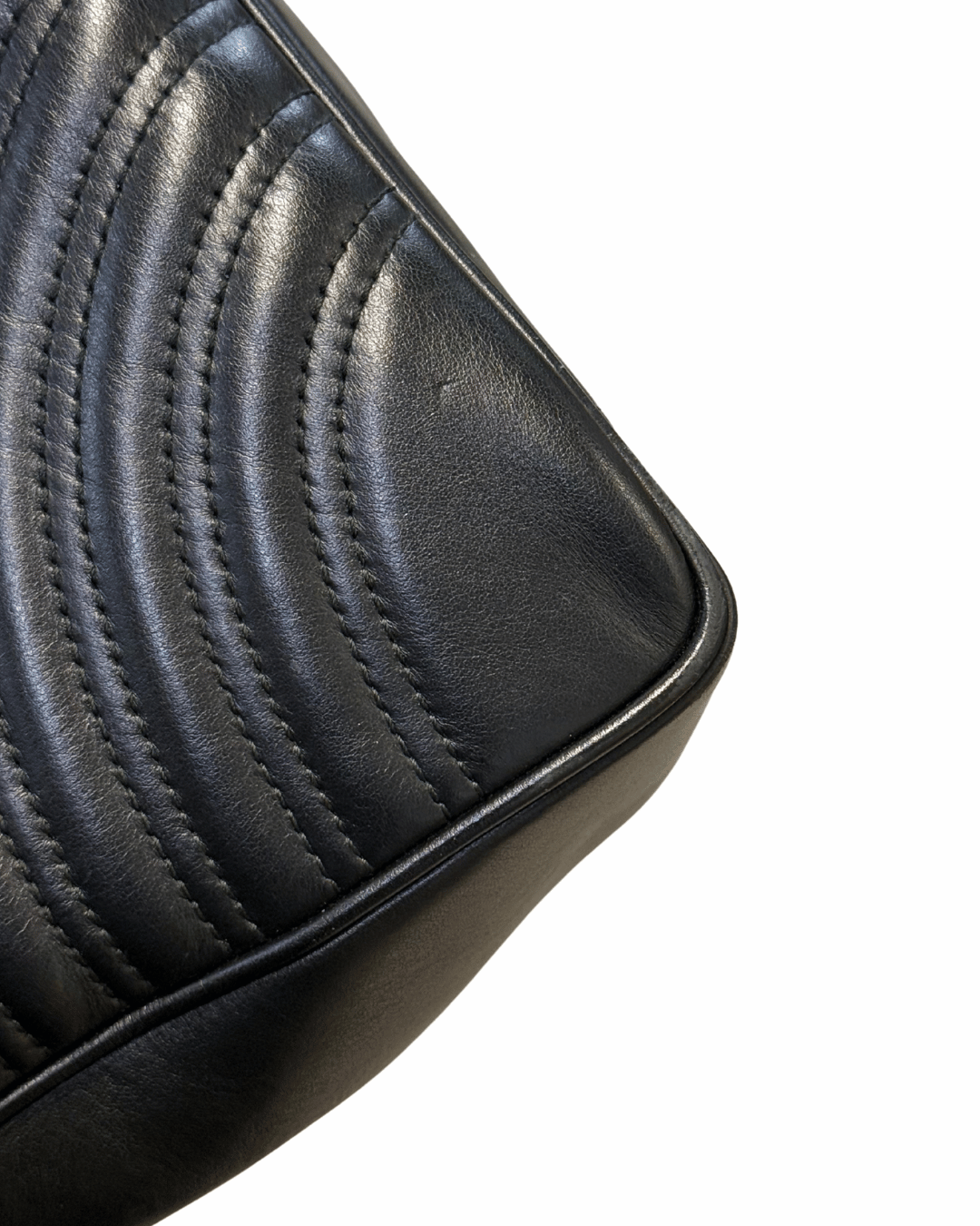 GUCCI MARMONT HANDLE BAG NERA