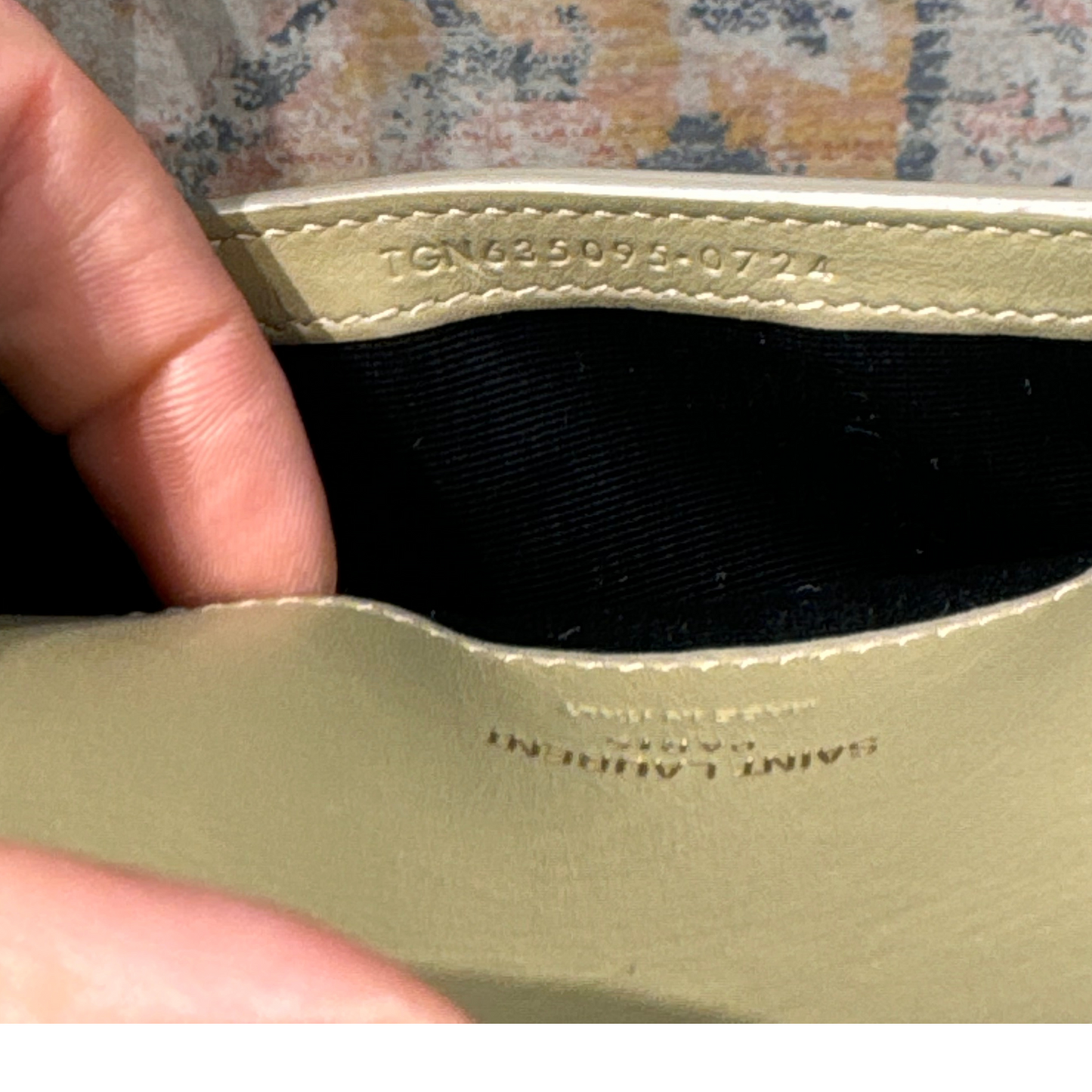 POCHETTE YSL VERNIS VERDE SALVIA