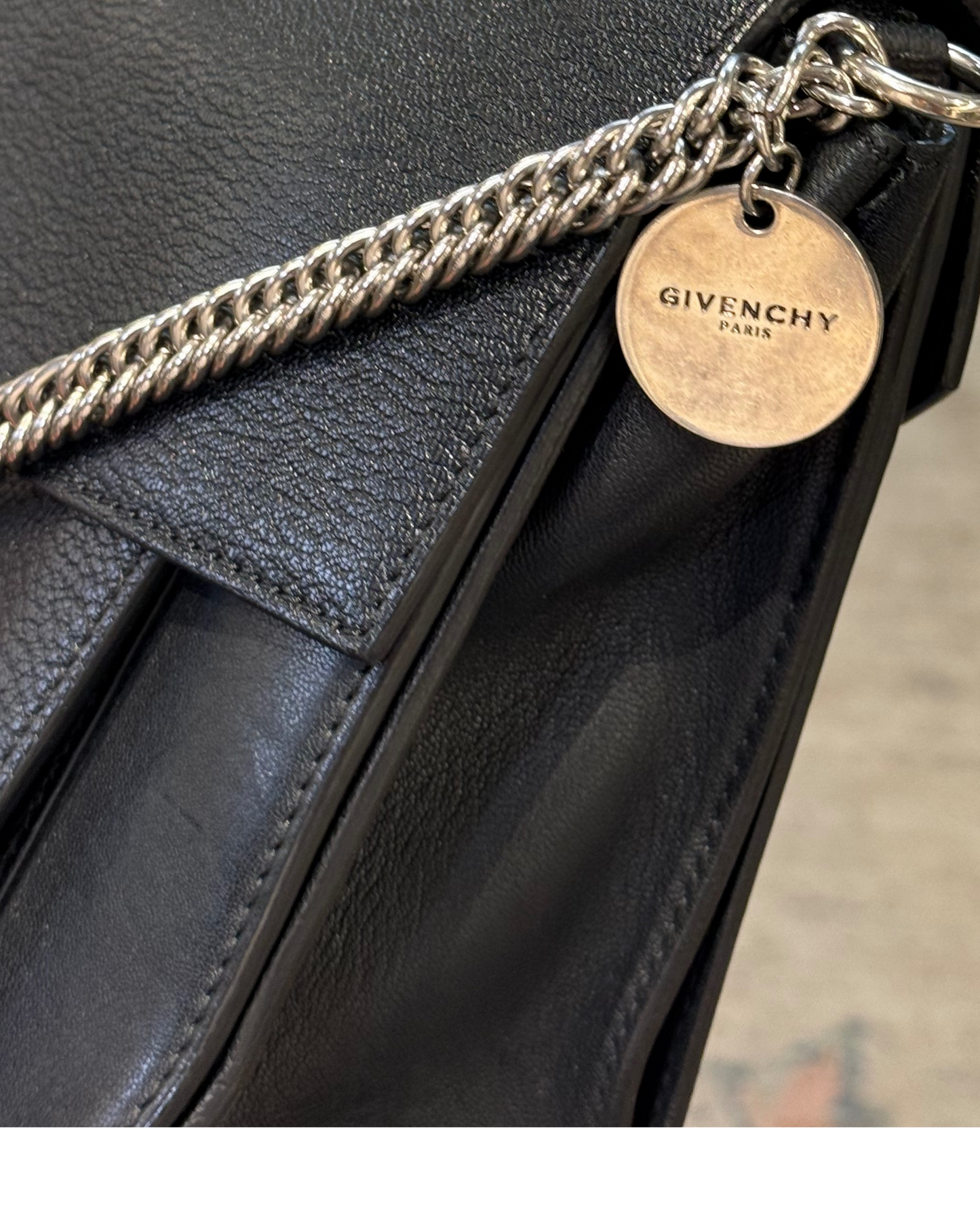 GIVENCHY NERA