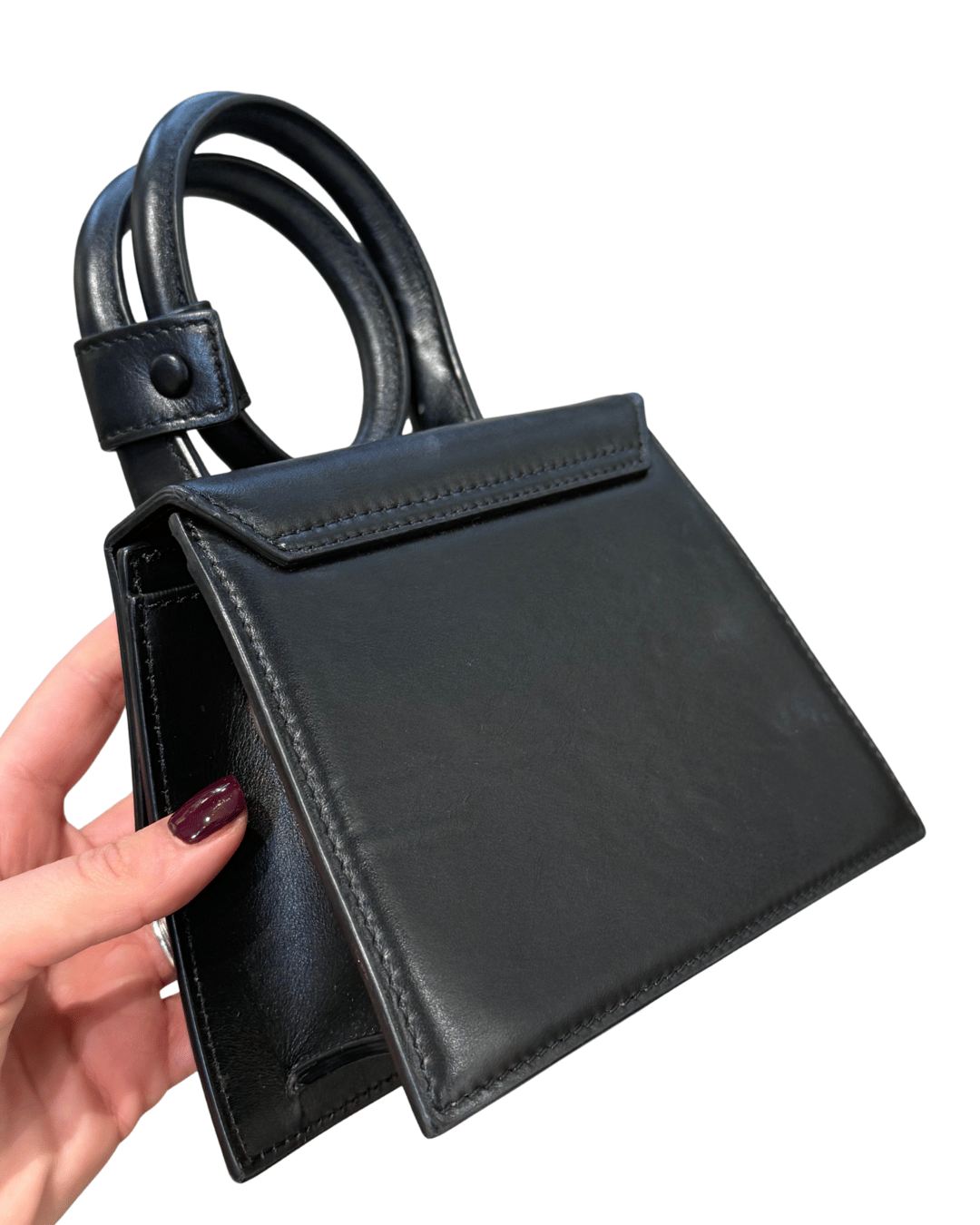 CHIQUITO MEDIO JACQUEMUS NERA