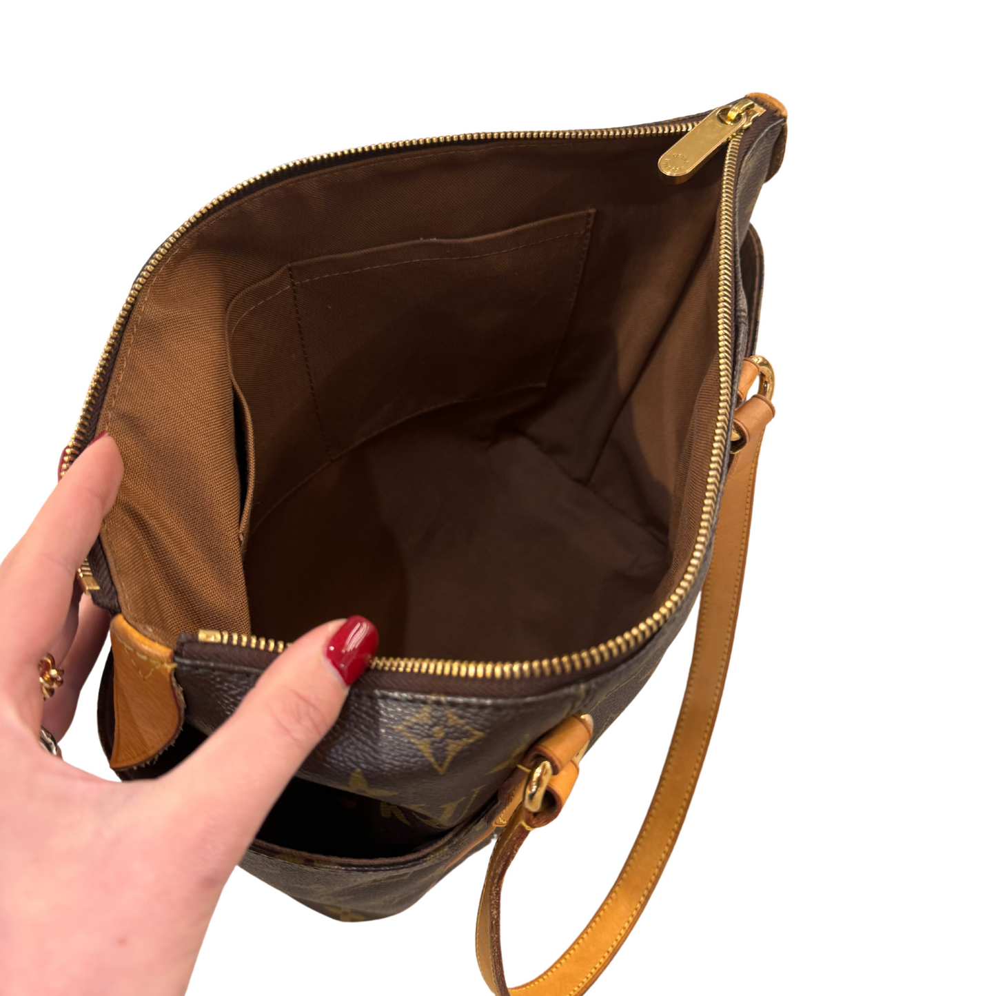 TOTALLY LOUIS VUITTON MONOGRAM