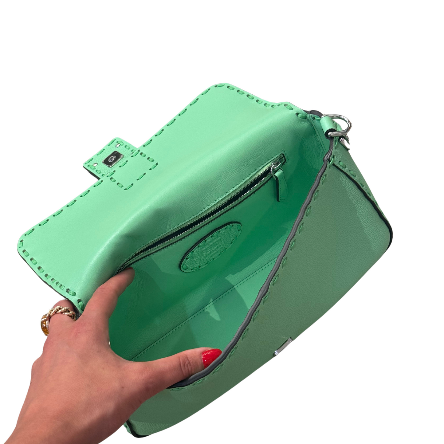 BAGUETTE VERDE FENDI