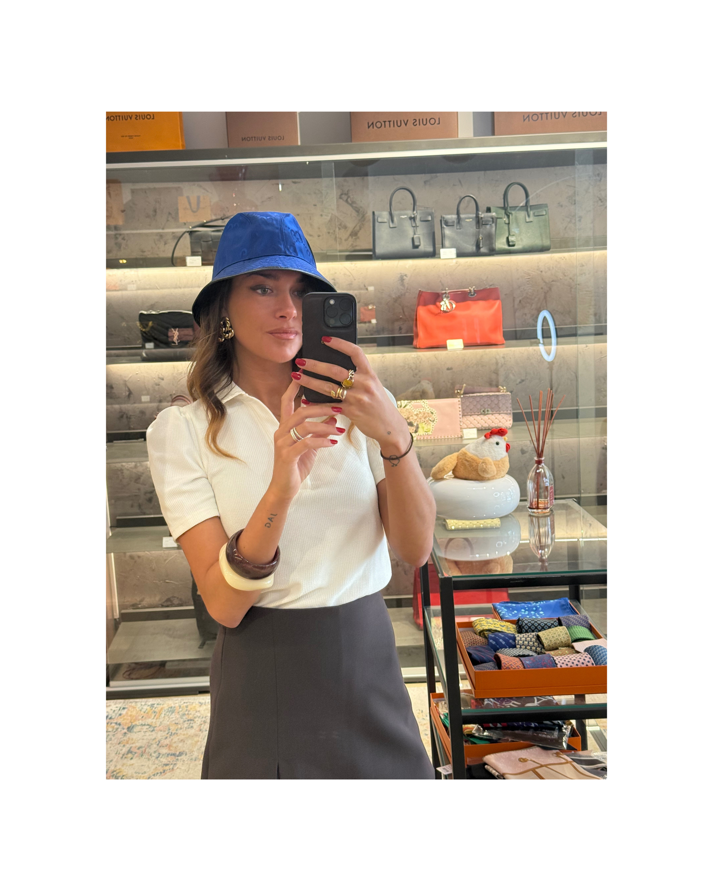 CAPPELLO PESCATORA GUCCI BLU ELETTRICO