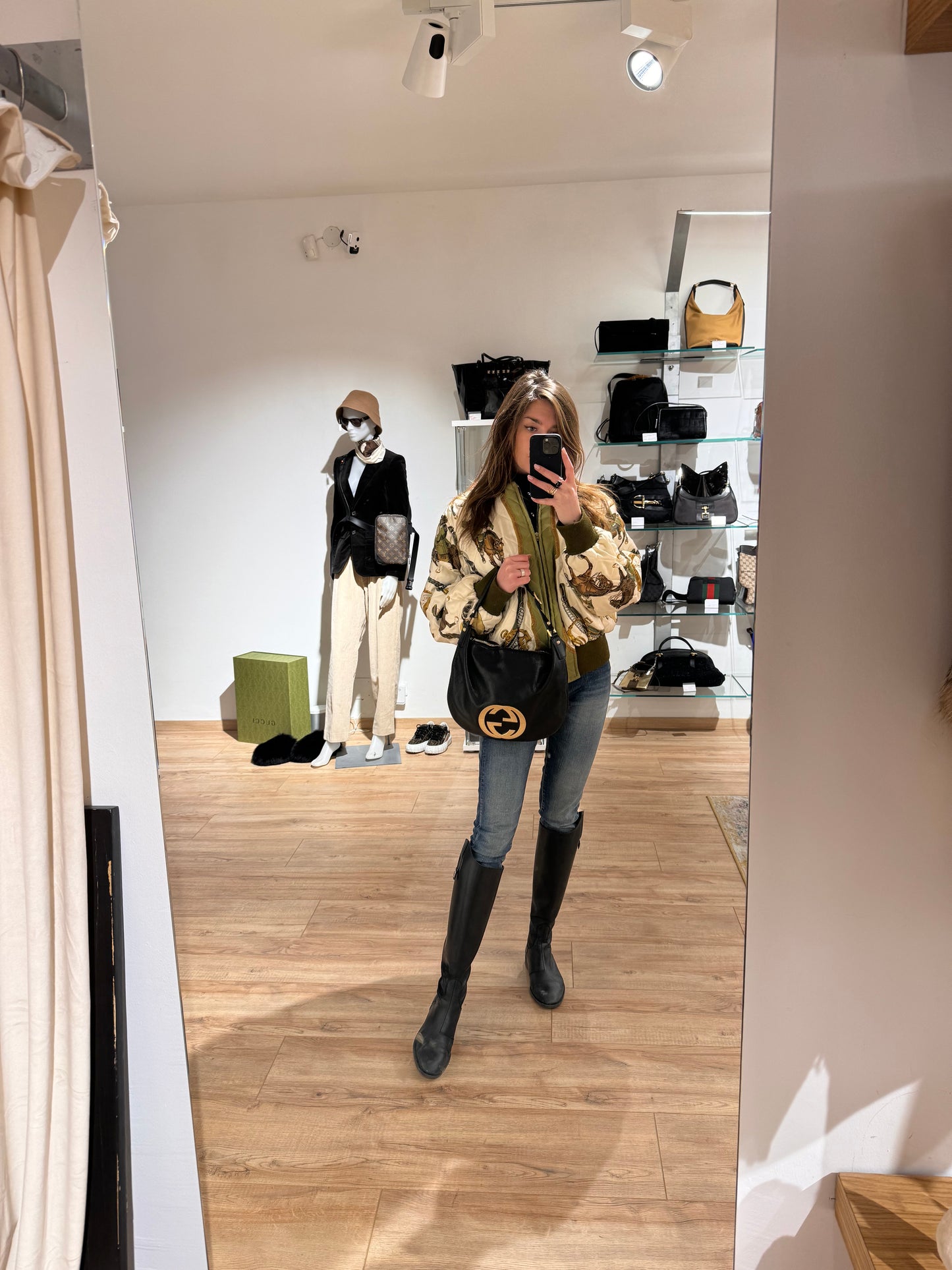 MEZZALUNA GUCCI IN PELLE