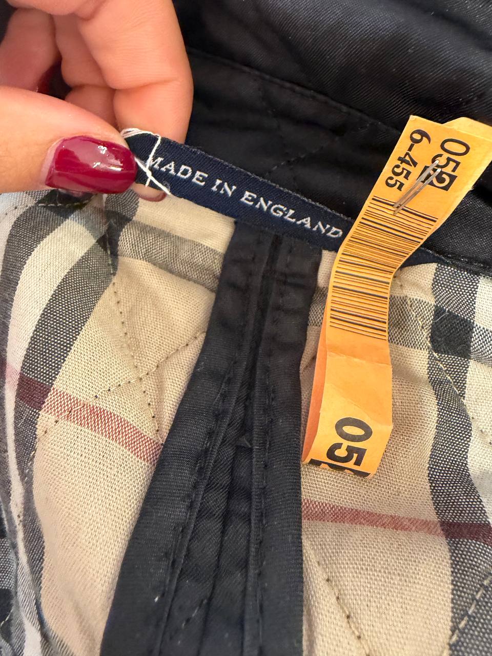 GIACCA LEGGERA BURBERRY TRAPUNTATA NERA FODERA CHECK Tg 42