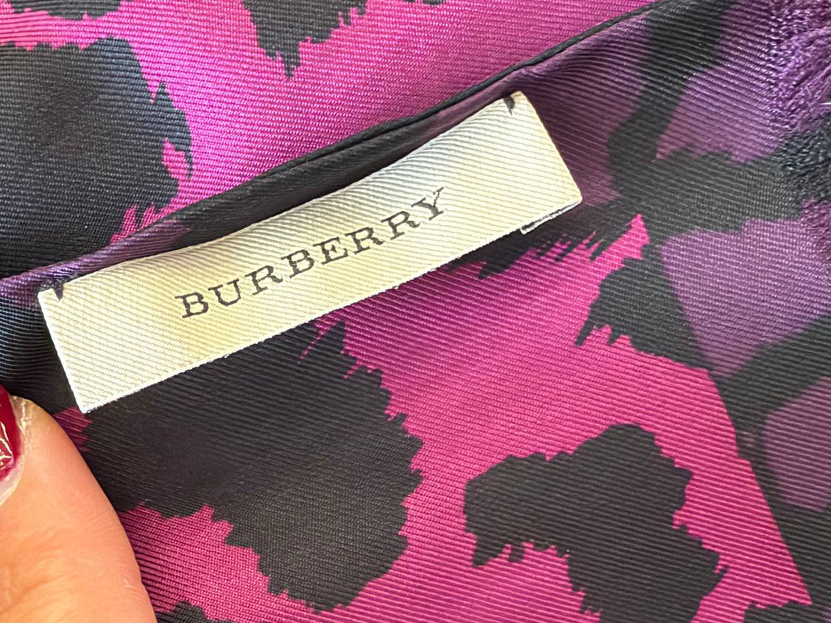 FOULARD SETA BURBERRY STAMPA LEOPARDATA TONI FUCSIA