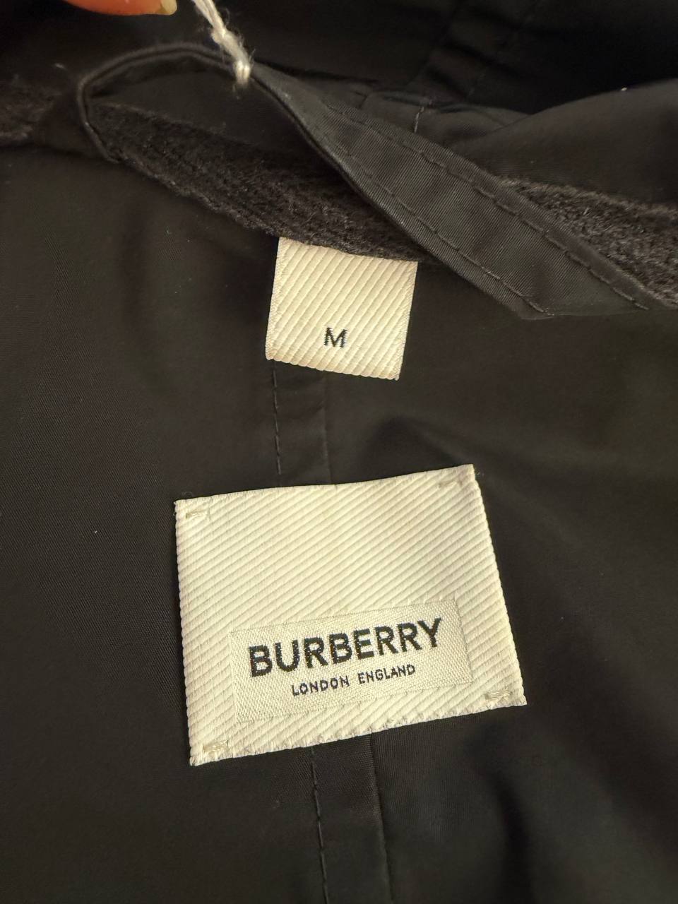 GIACCA A VENTO BURBERRY CON CAPPUCCIO TARTAN Tg M