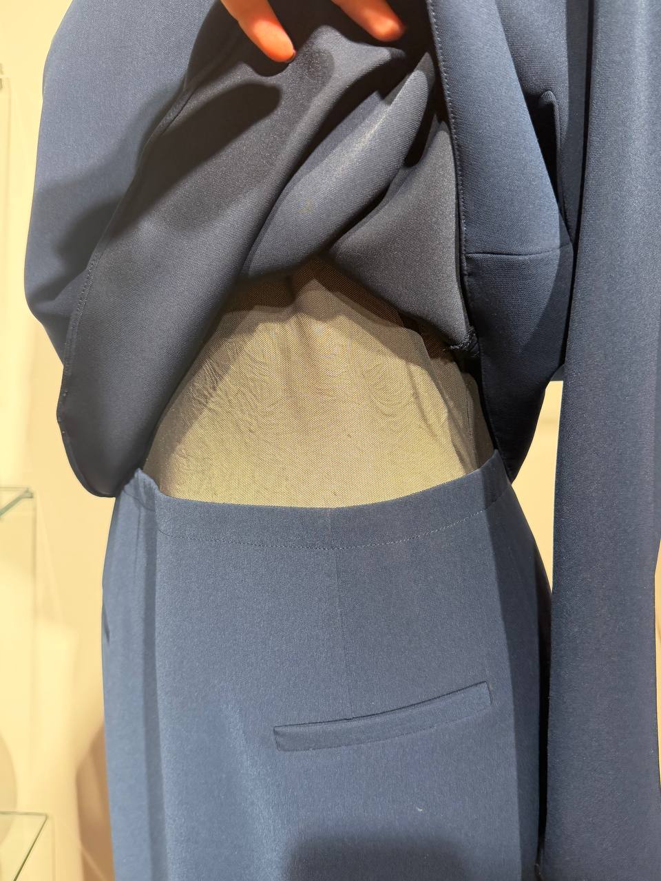 ABITO ARMANI COLLEZIONI BLU NAVY EFFETTO DUE PEZZI Tg 42
