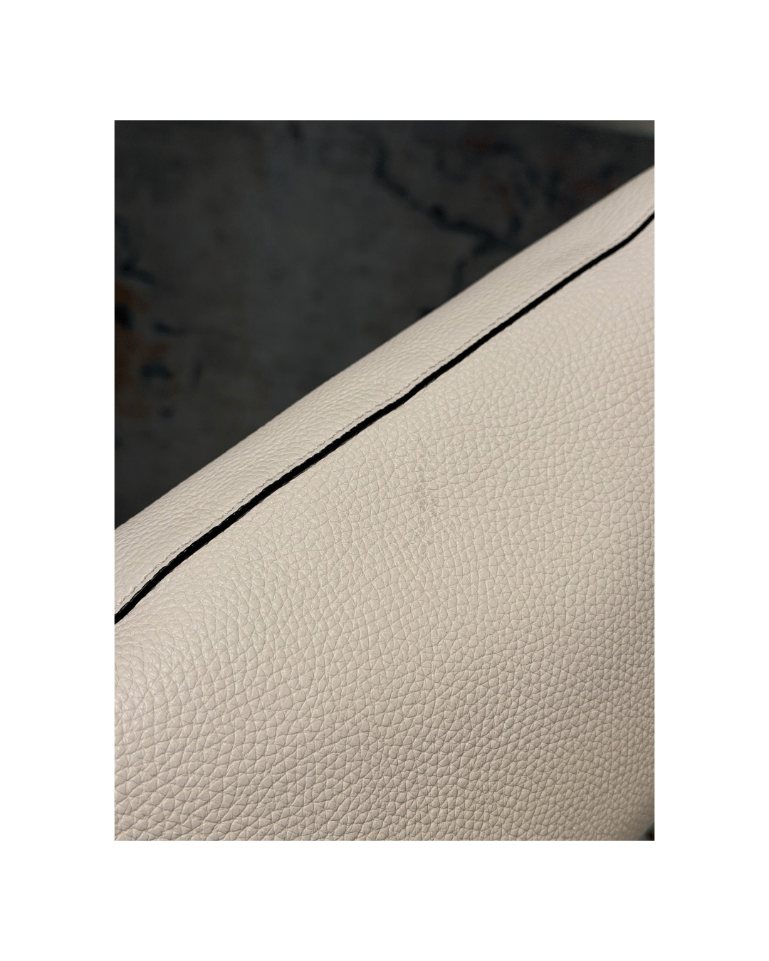 VALENTINO HOBO BAG CREMA BORCHIE