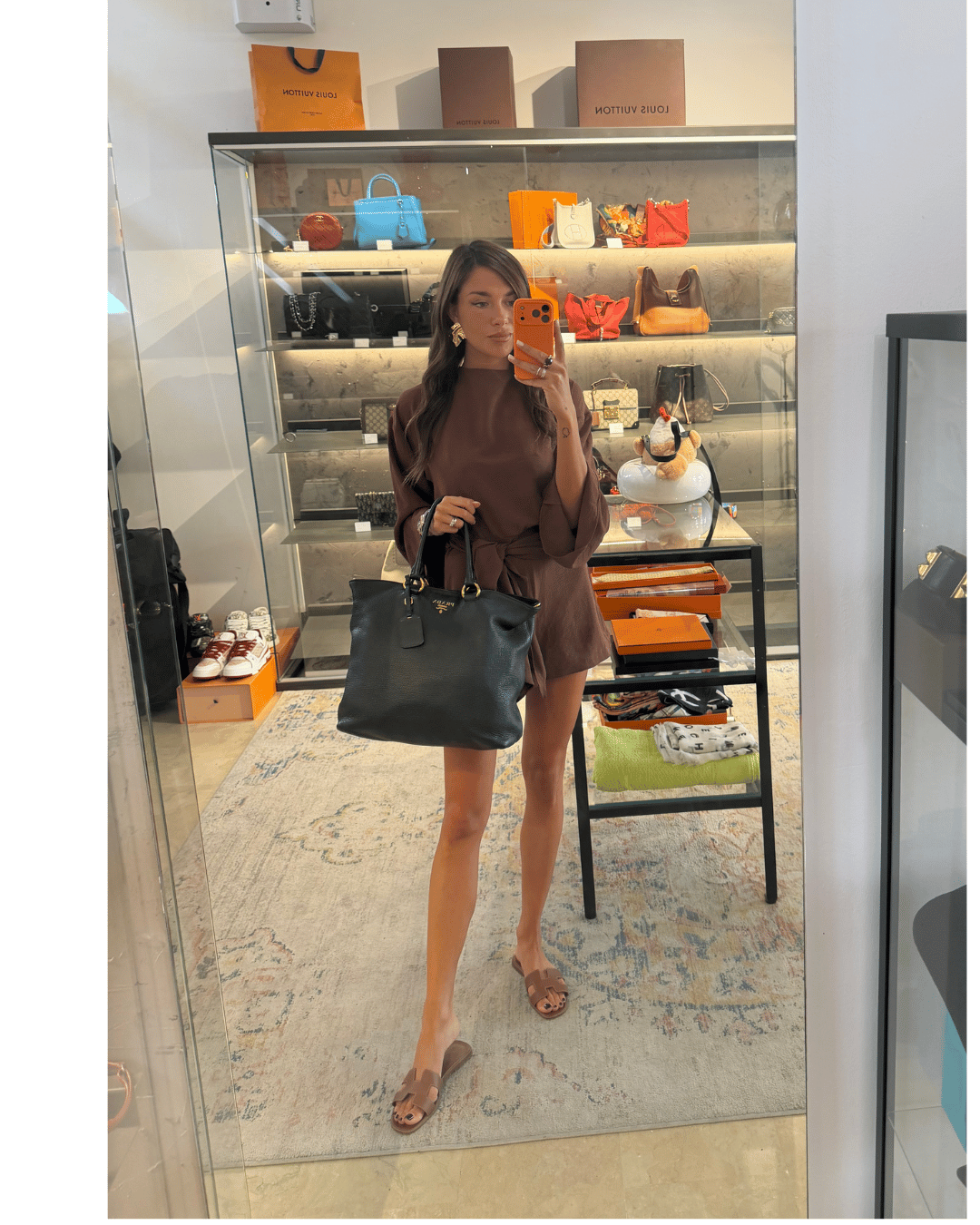 BORSA PRADA PELLE NERA MARTELLATA CON TRACOLLA
