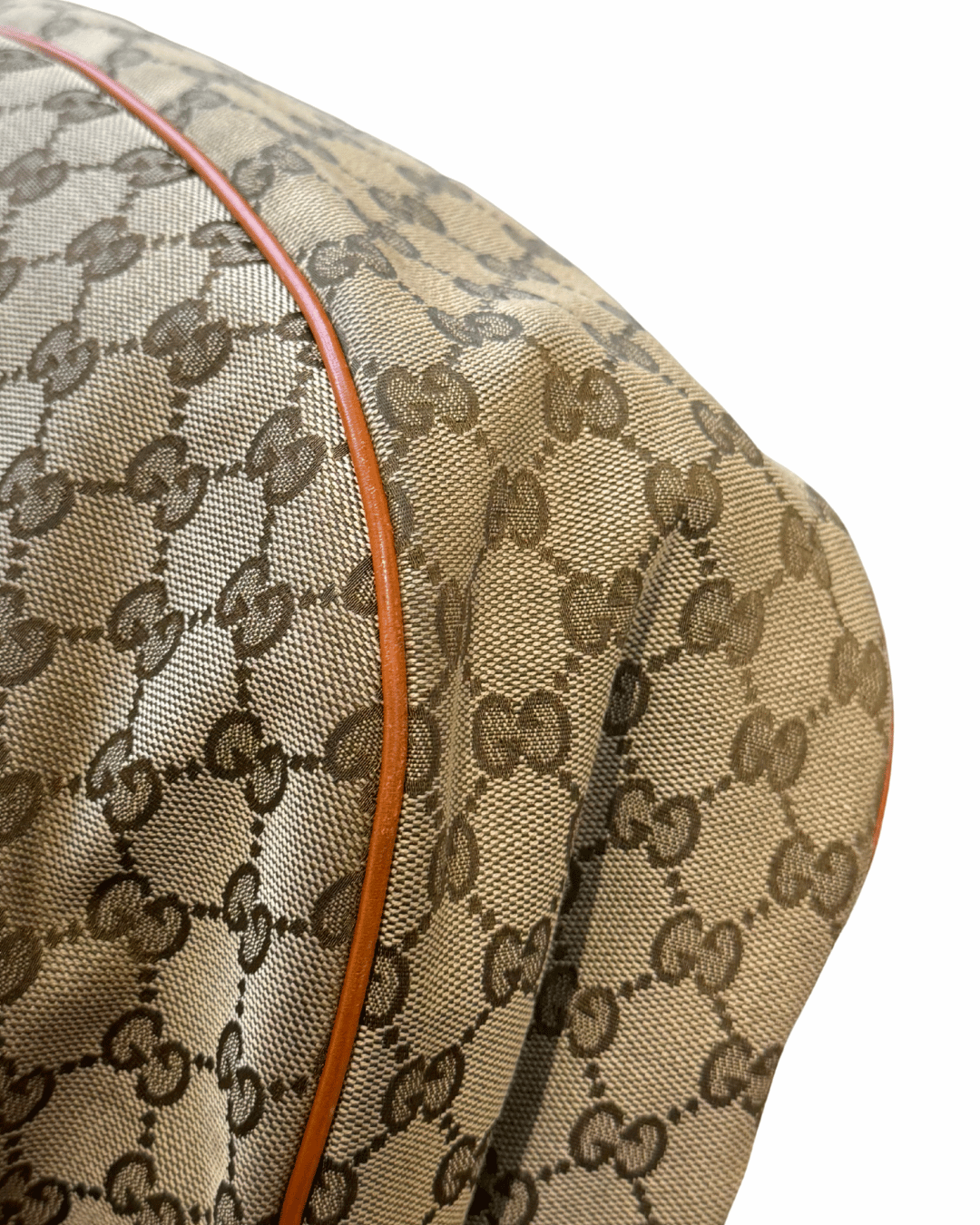 BORSA DI GUCCI GG SUPREME CON RIFINITURE ARANCIONI