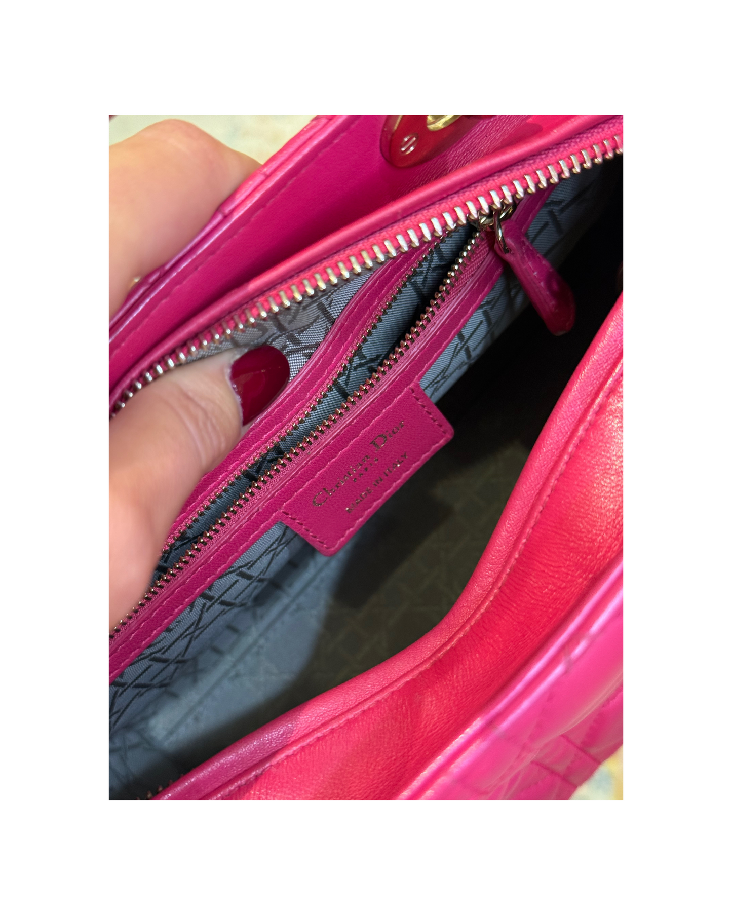 LADY DIOR MEDIA FUCSIA