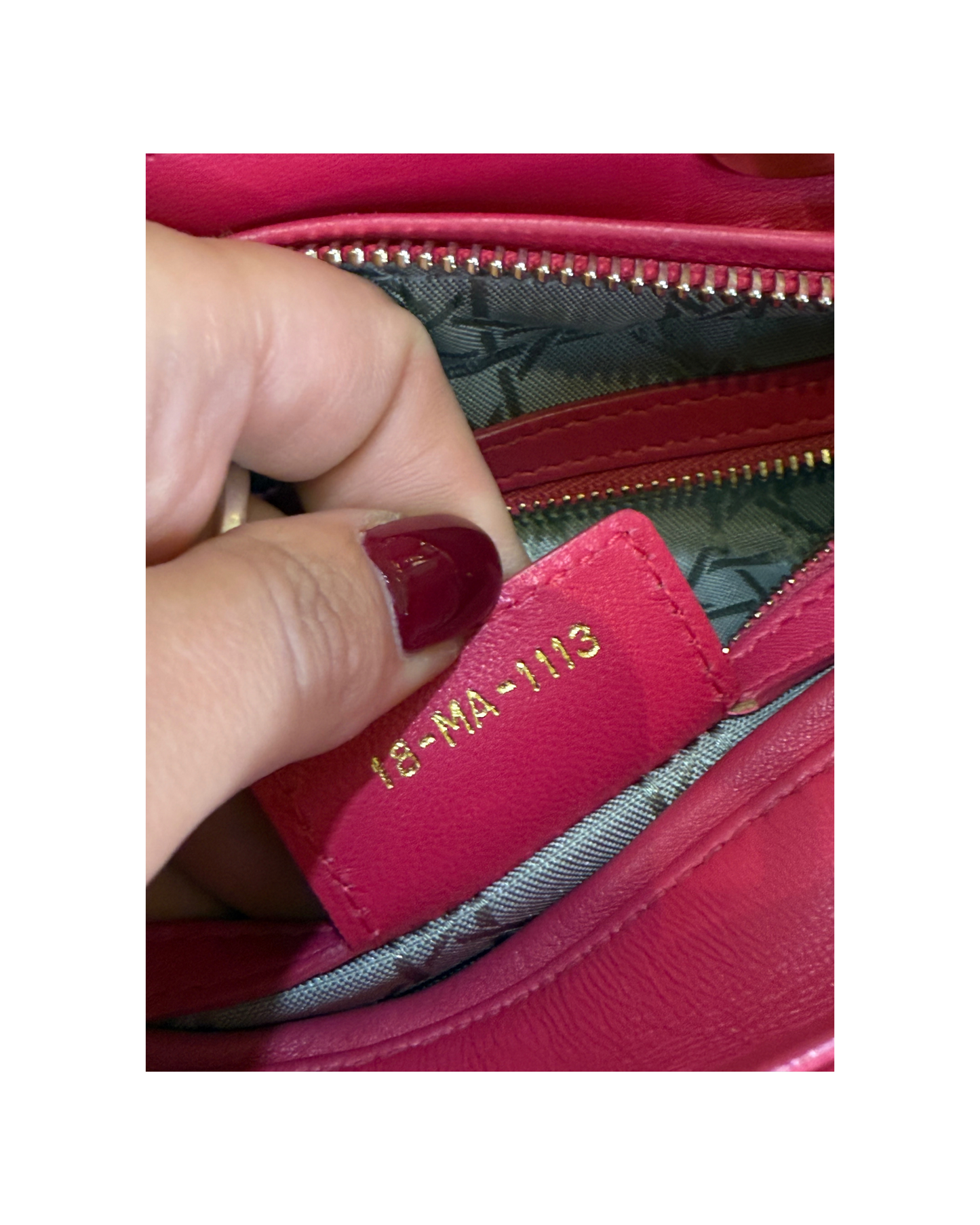 LADY DIOR MEDIA FUCSIA