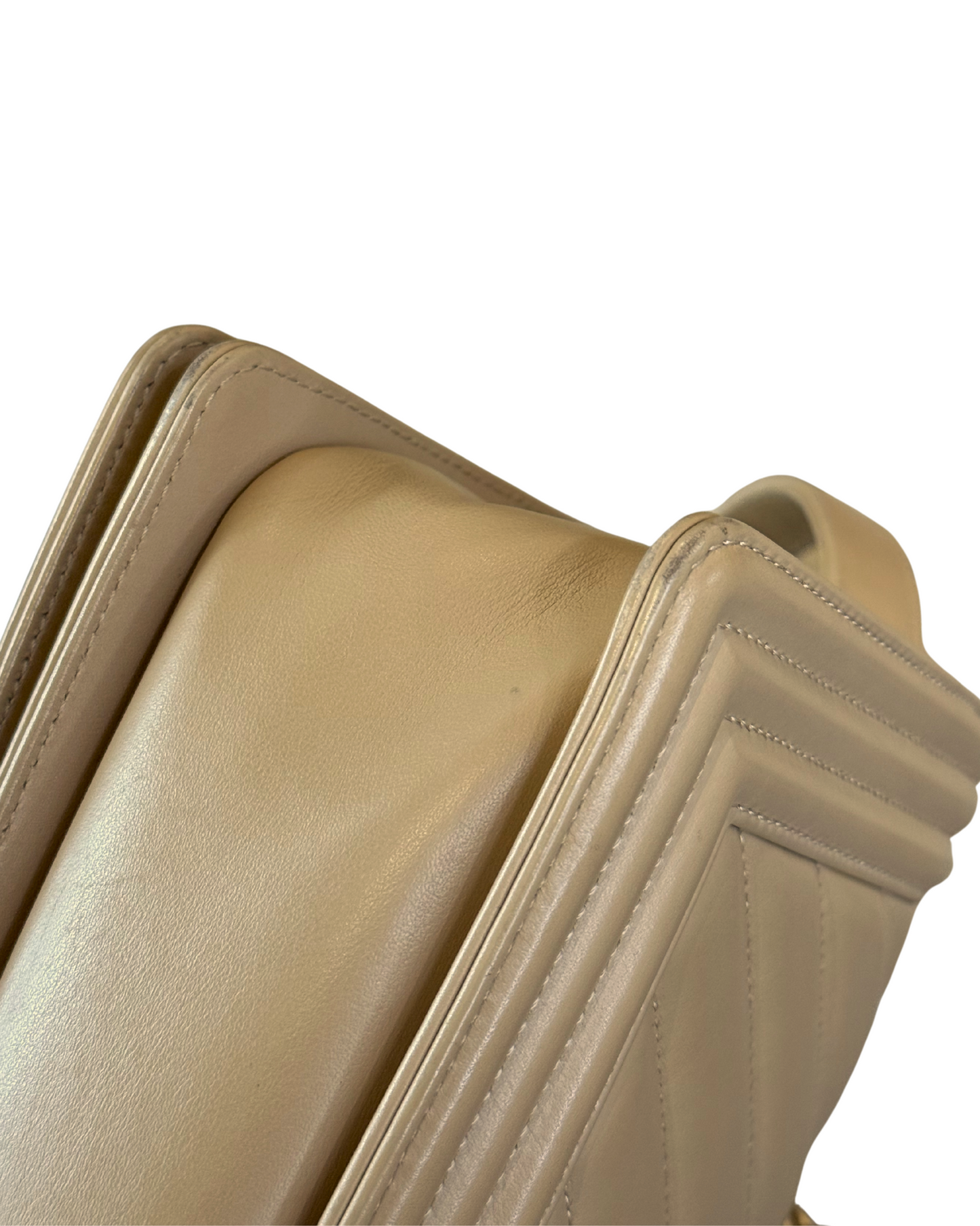 CHANEL BOY BEIGE