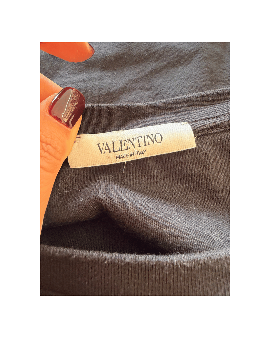 TSHIRT VALENTINO NERA SCRITTA GIALLA Tg XL