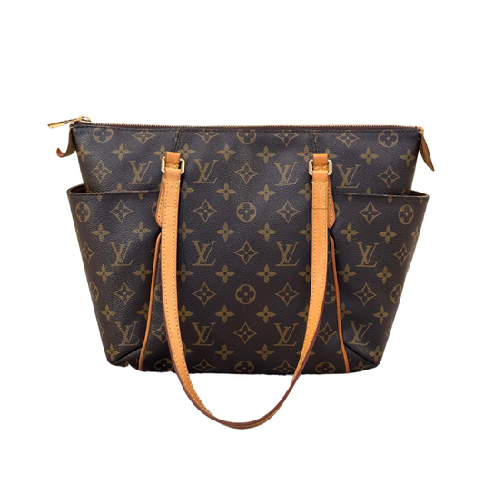 TOTALLY LOUIS VUITTON MONOGRAM
