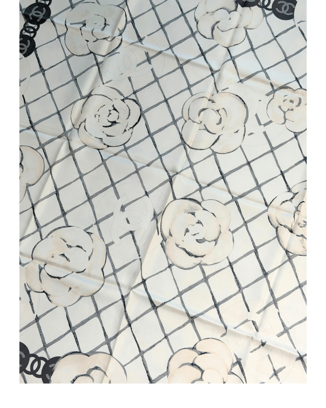 FOULARD CHANEL CAMÉLIA BIANCO NERO