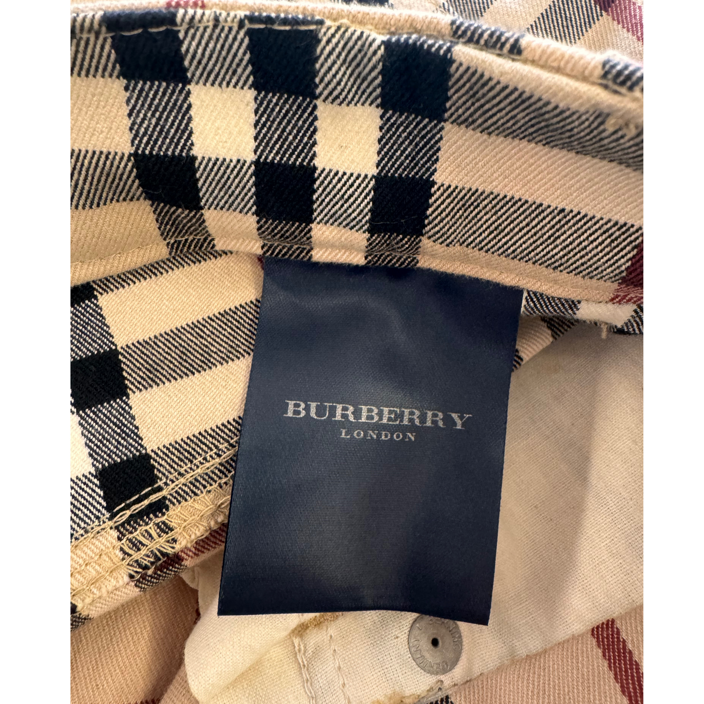 GONNA BURBERRY