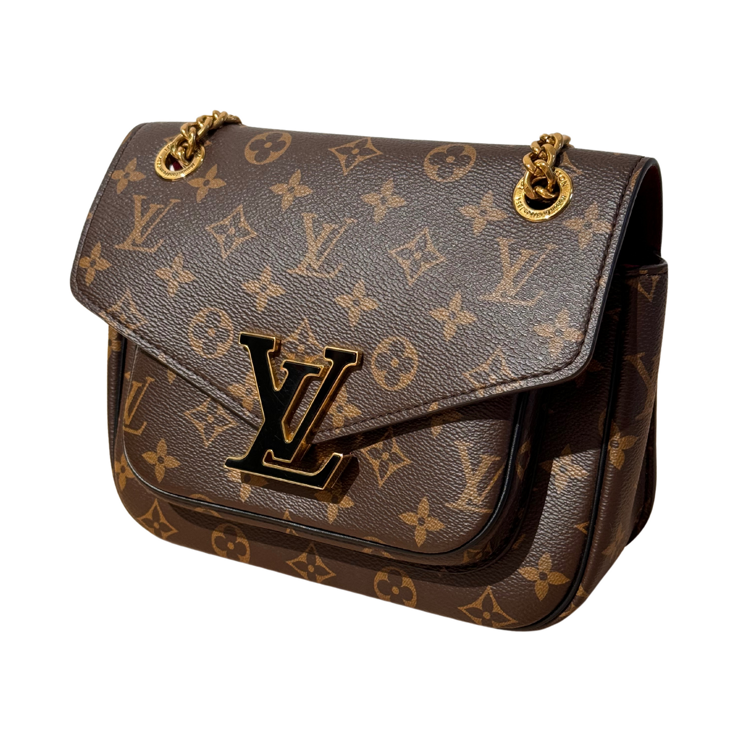 PASSY LOUIS VUITTON