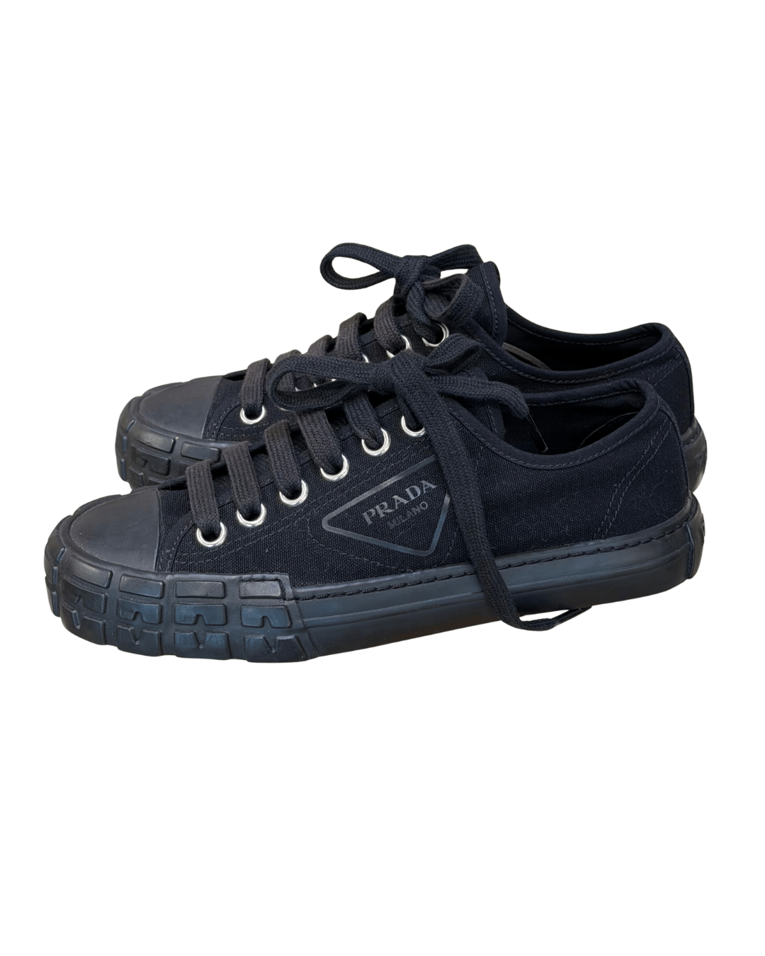 SNEAKERS PRADA NERE CON LOGO TONO SU TONO Nr 37
