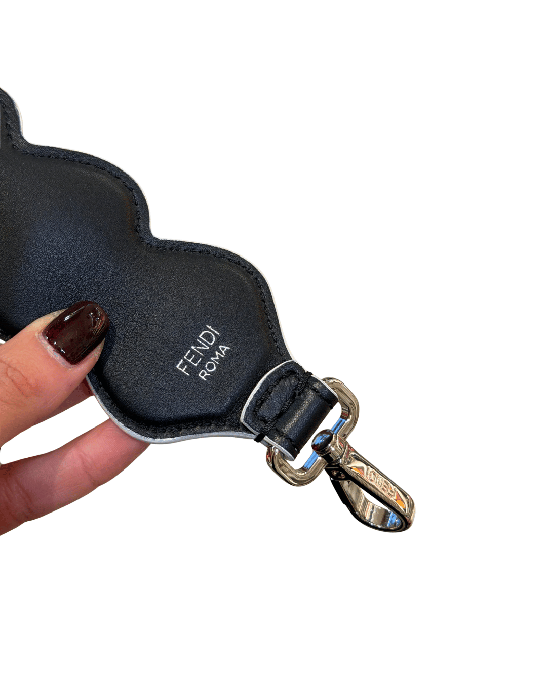 TRACOLLA "STRAP YOU" FENDI CON CUORI TRIDIMENSIONALI