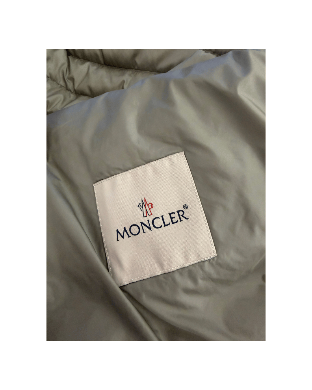 PIUMINO 100 GRAMMI MONCLER GRIGIO CON CAPPUCCIO Tg 44