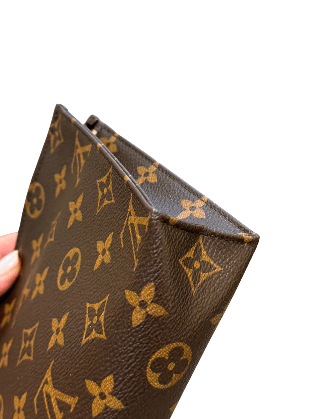 TOILET 19 LOUIS VUITTON MONOGRAM