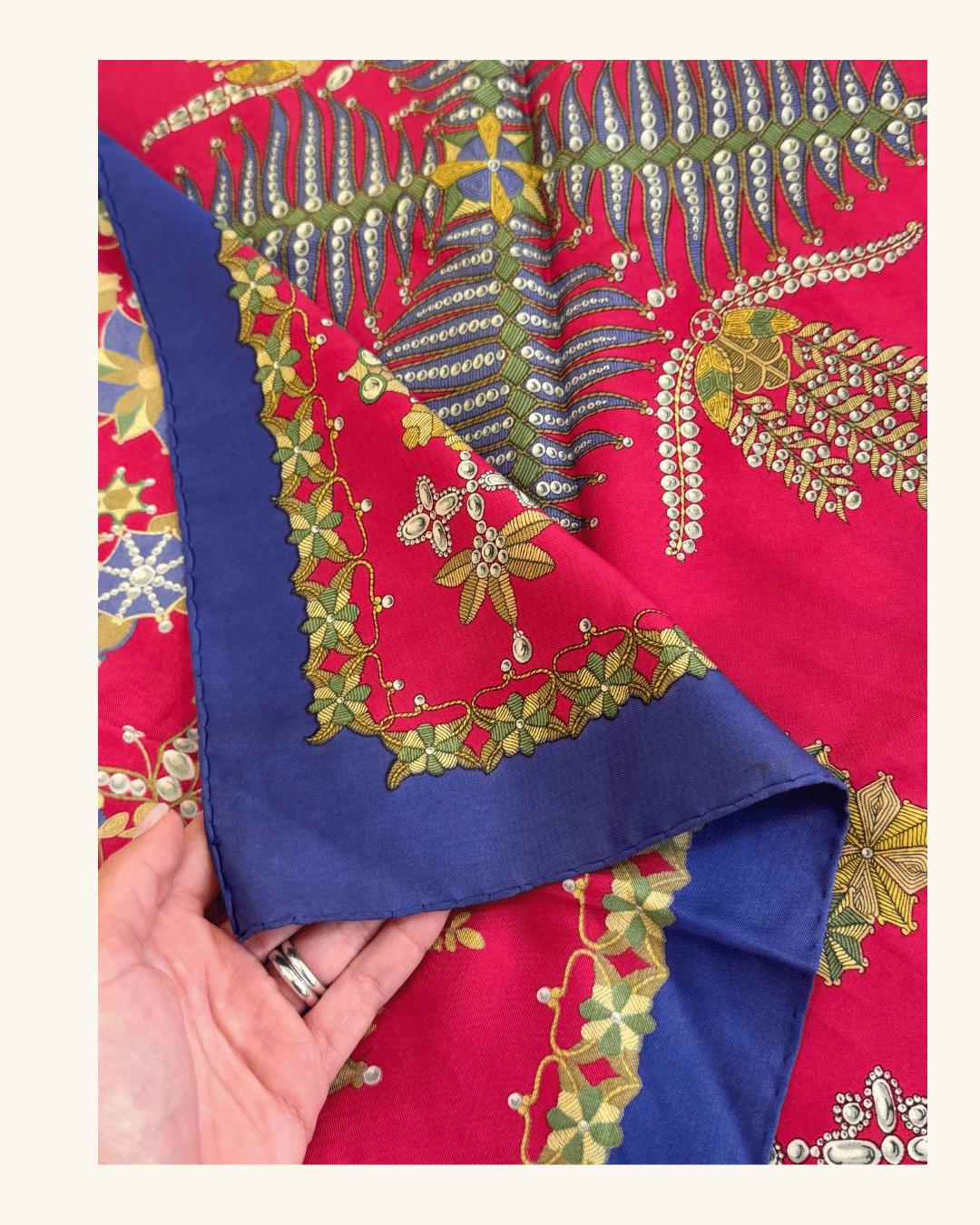 FOULARD HERMES "SCHEHERAZADE"