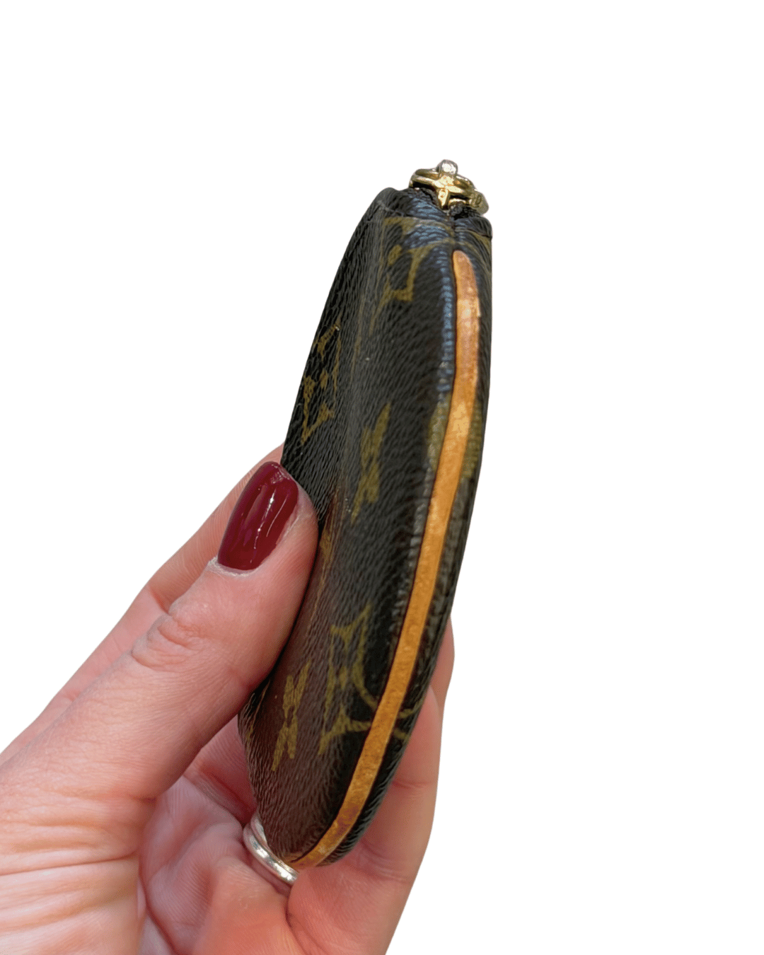 ROUND LOUIS VUITTON MONOGRAM