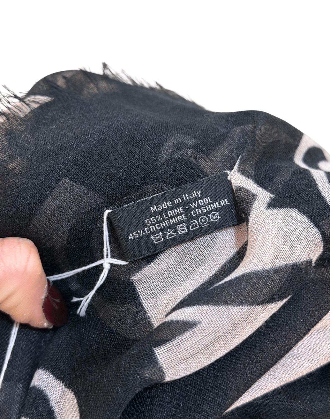 MAXI STOLA CHANEL LOGO ALL-OVER