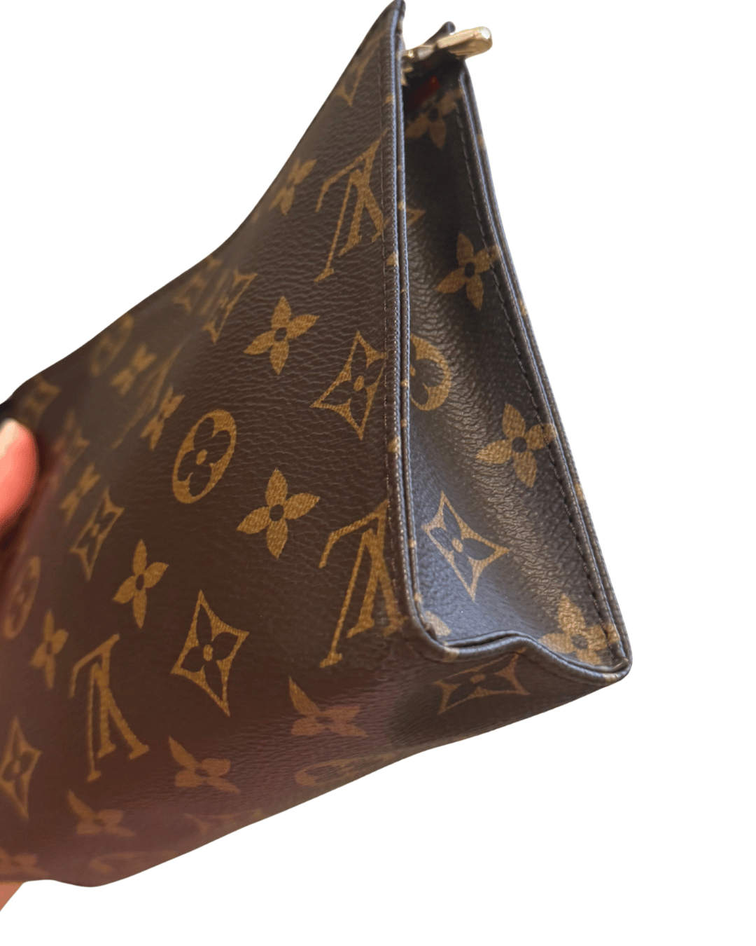 TOILET 19 LOUIS VUITTON MONOGRAM