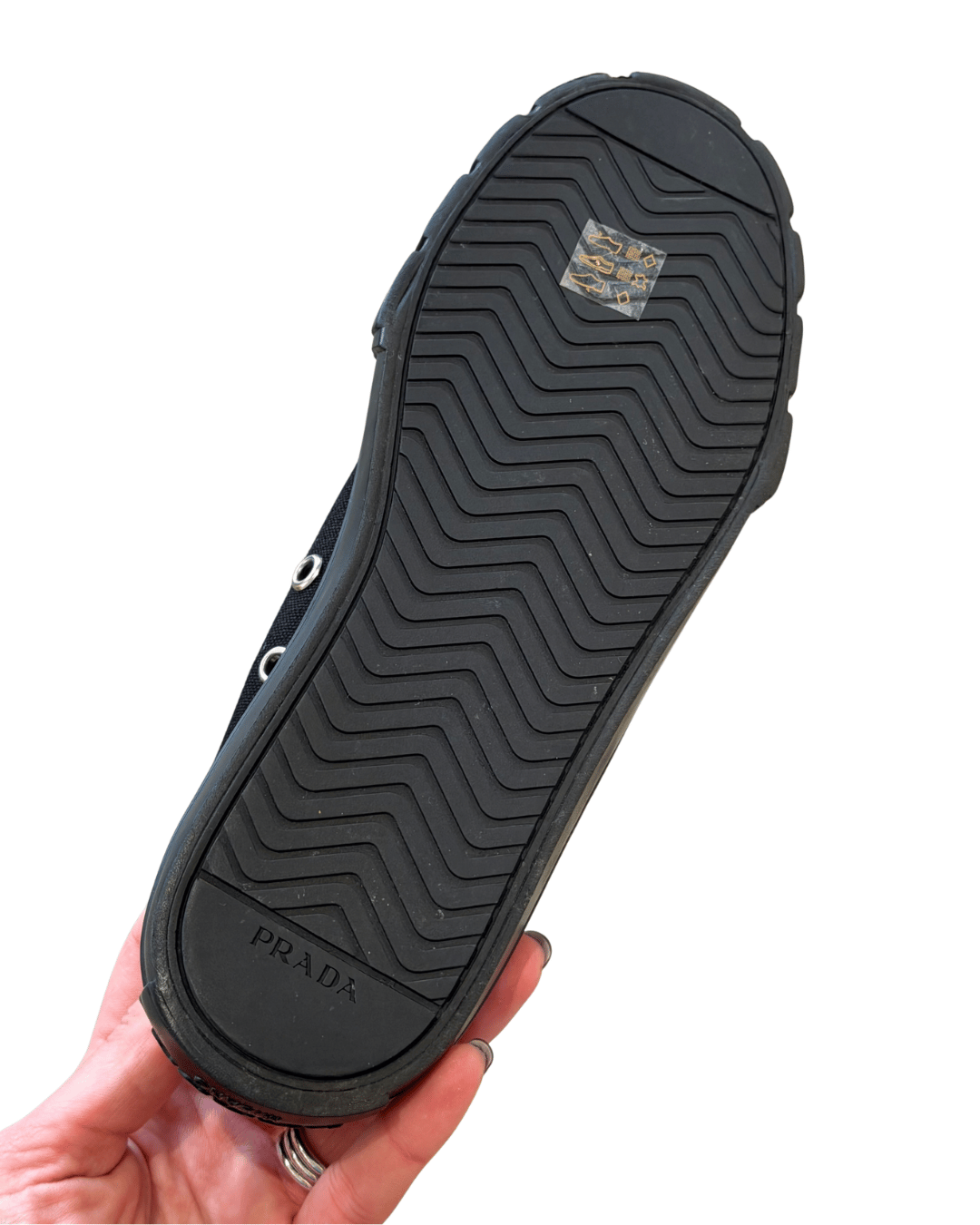 SNEAKERS PRADA NERE CON LOGO TONO SU TONO Nr 37