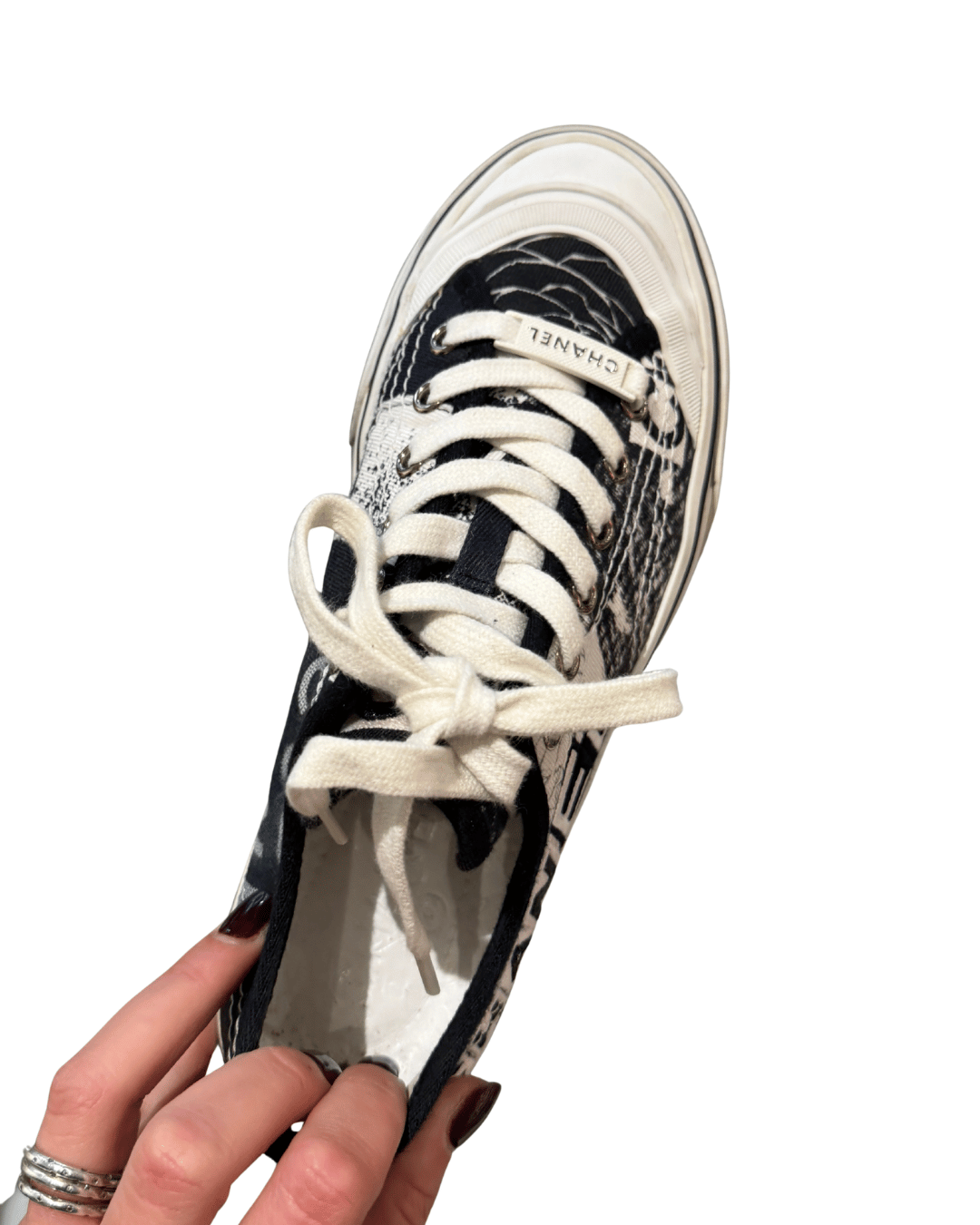 SNEAKERS CHANEL IN TELA BIANCHE E NERE Nr 37.5