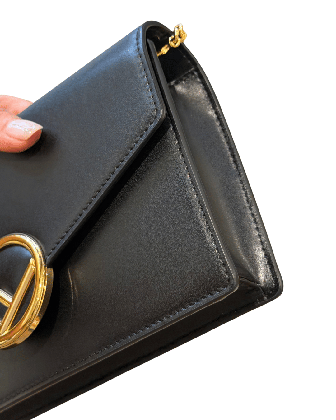 WOC FENDI PELLE LISCIA NERA HARDWARE DORATO