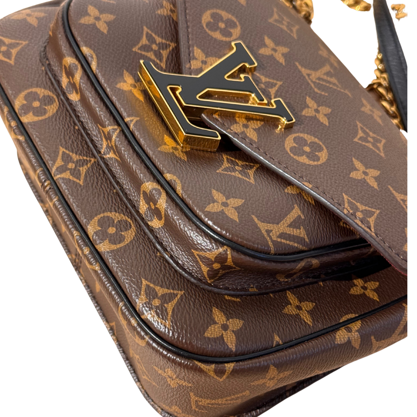PASSY LOUIS VUITTON