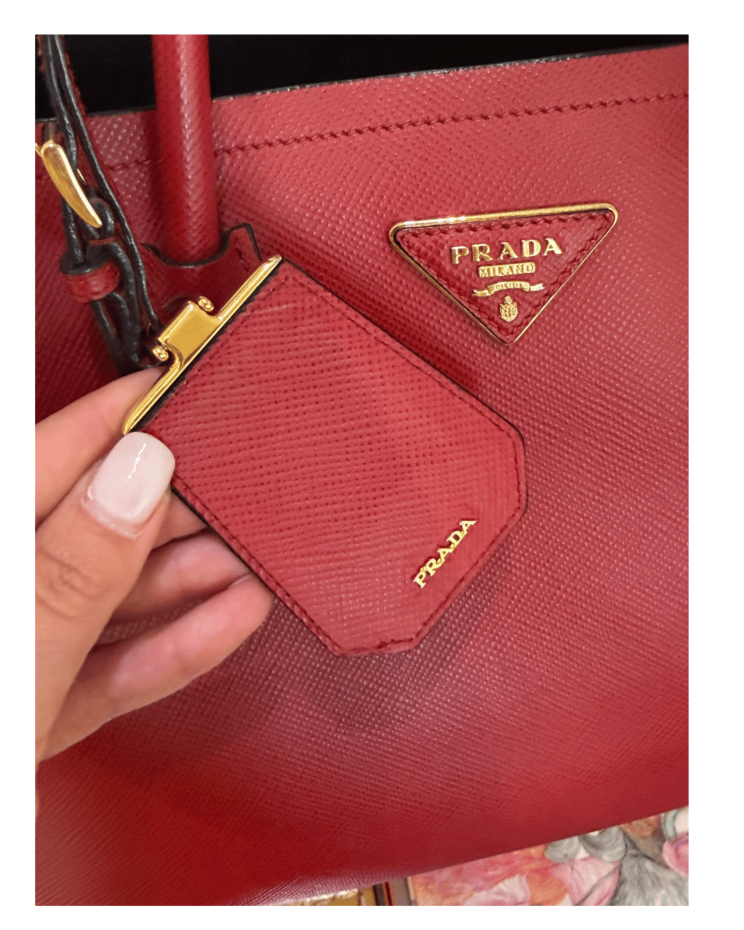 PRADA PELLE SAFFIANO ROSSA A MANO