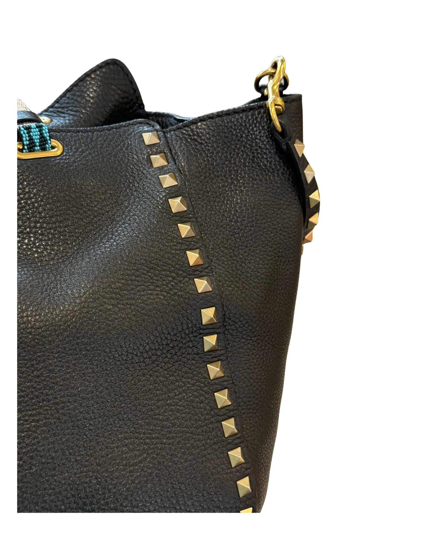 VALENTINO ROCKSTUD CON MANICI PERLINE