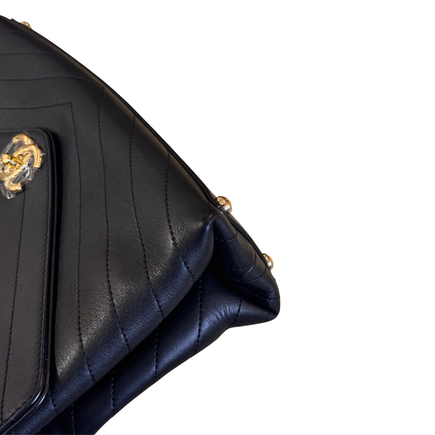 CHANEL V NERA