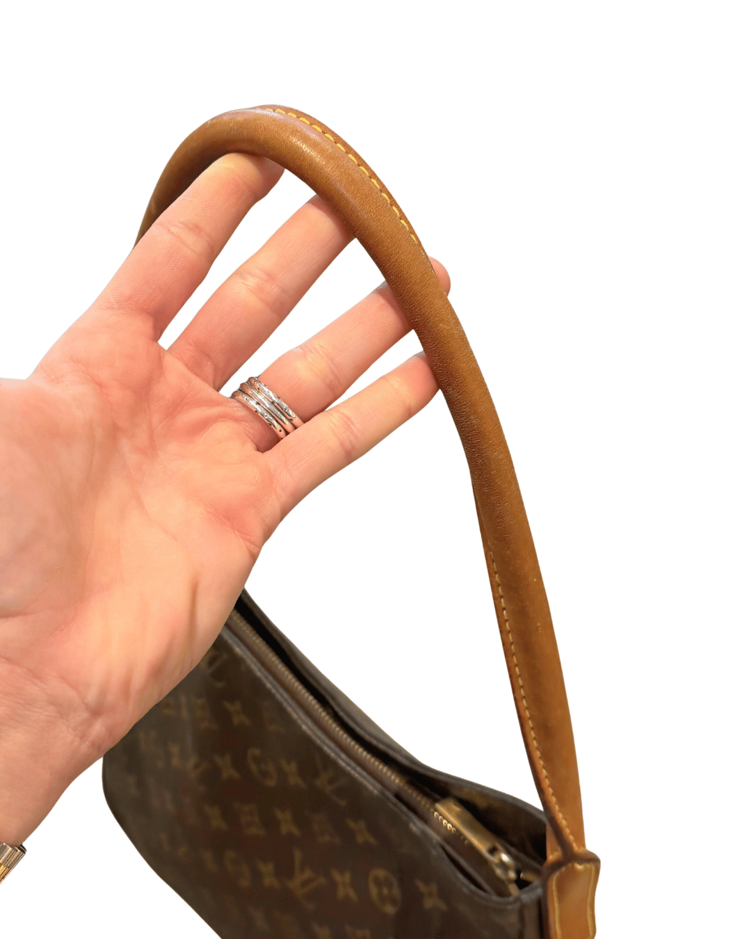 LOUIS VUITTON LOOPING GM MONOGRAM