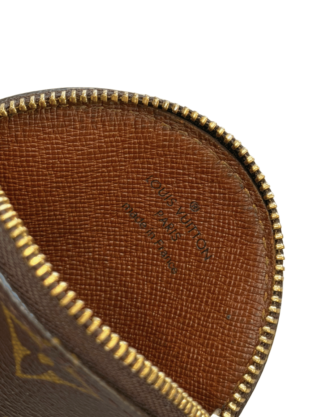 ROUND LOUIS VUITTON MONOGRAM