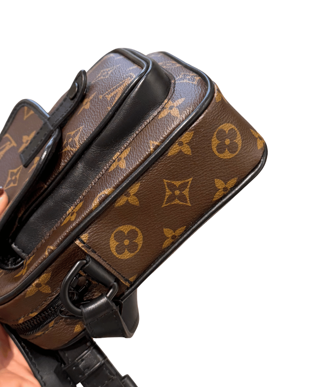 TRACOLLA CHRITOPHER MACASSAR LOUIS VUITTON